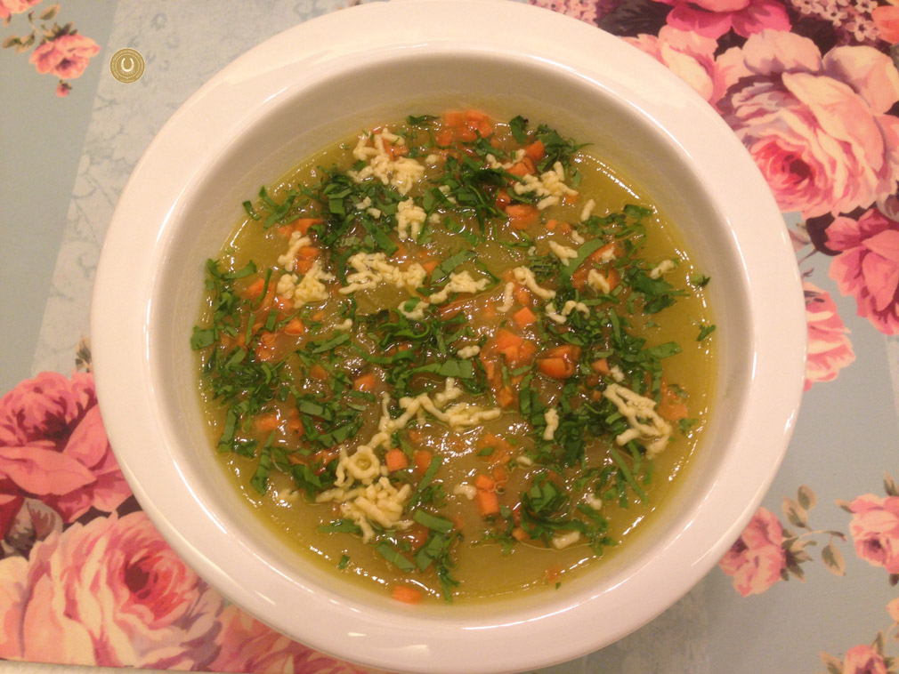 A YOUNG AND OLD HAPPY SOUP {03}