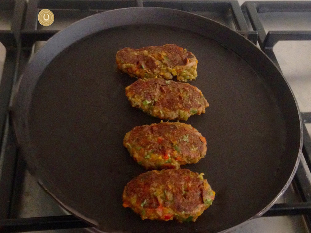 SPICY CUTLETS[121]