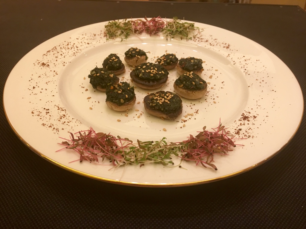Kale stuffed mushroom caps [194]